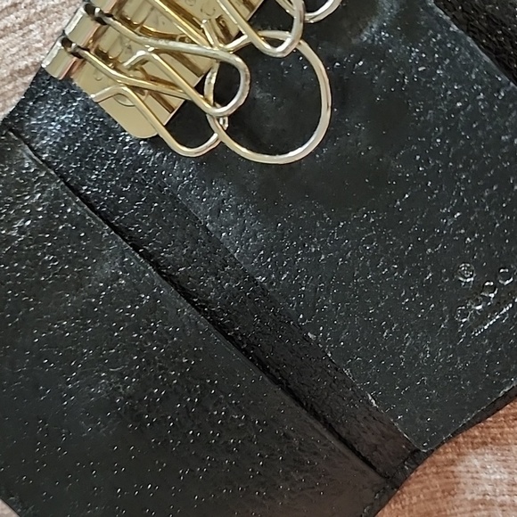 GUCCI key ring like Brandnew Condition - Picture 8 of 8